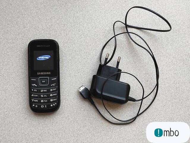 Telefon komórkowy SAMSUNG GT-E1202 - 1